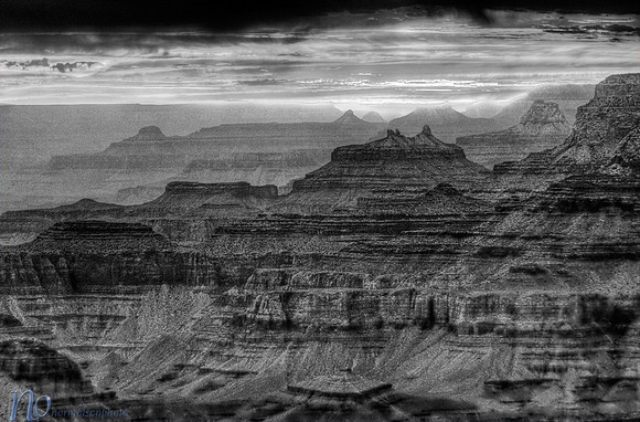Grand Canyon in B&W _D2X0315_6_7_8_9